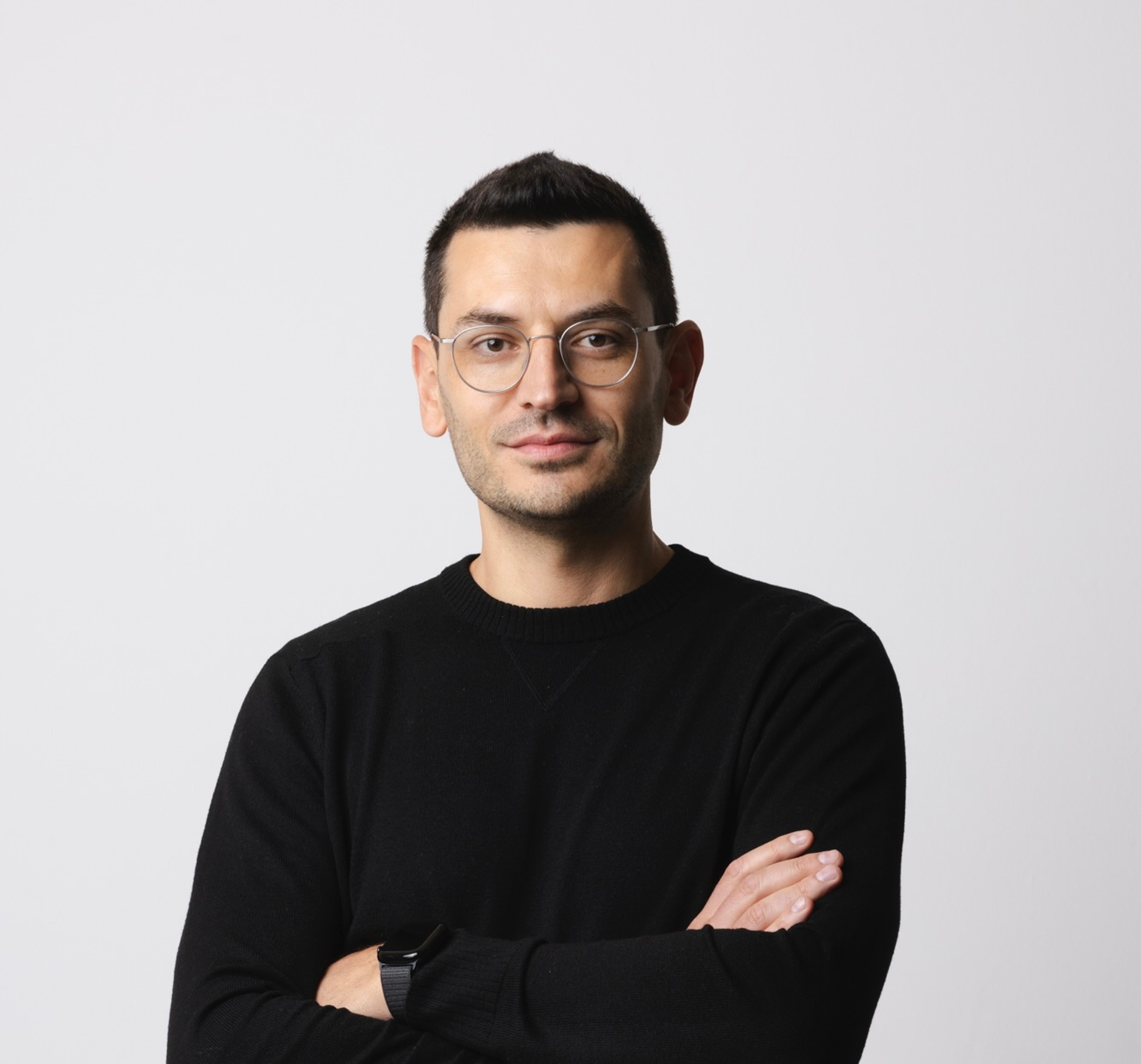 Dr. Kiril Panev
