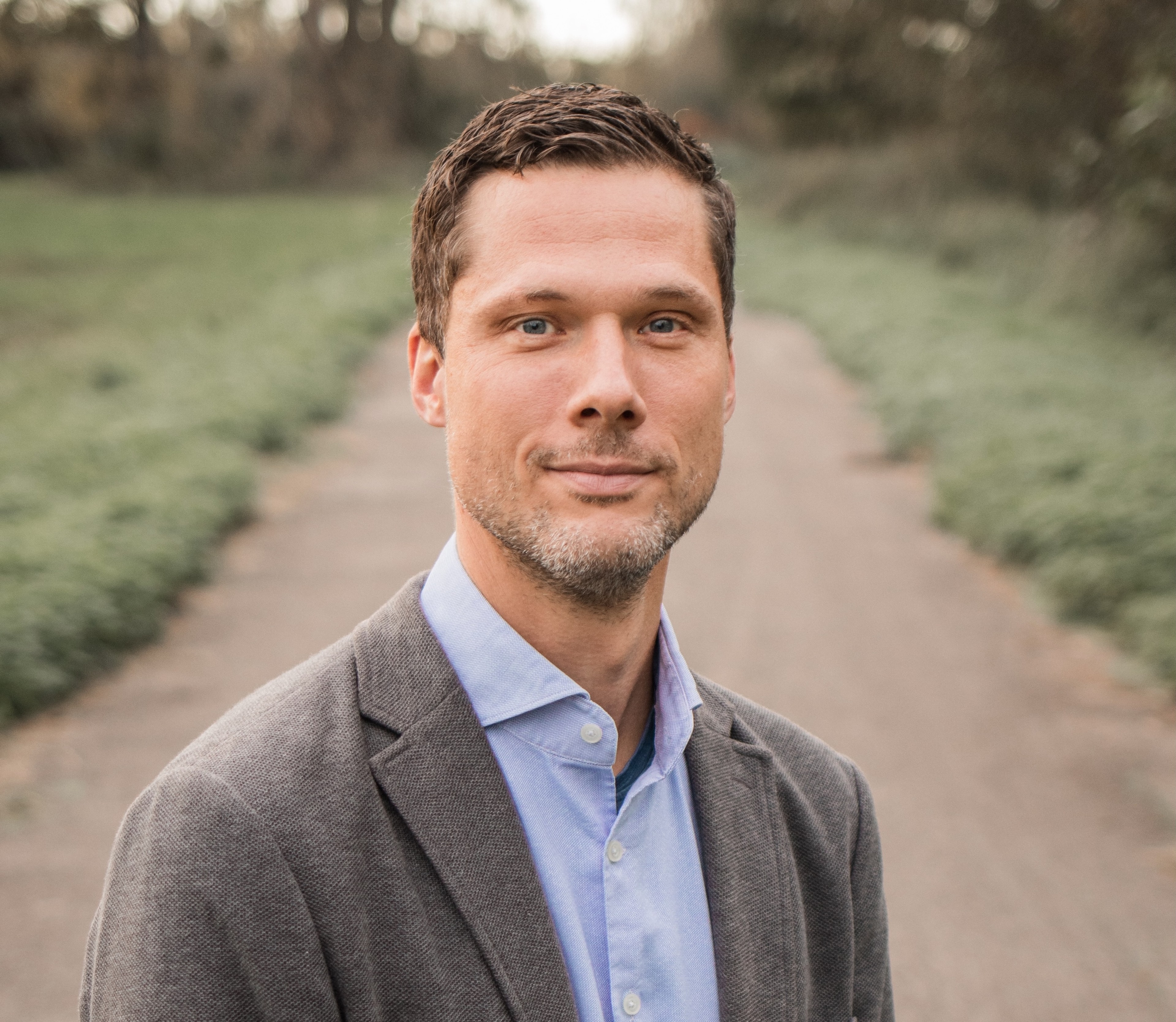 Dr. Rainer Hoffmann